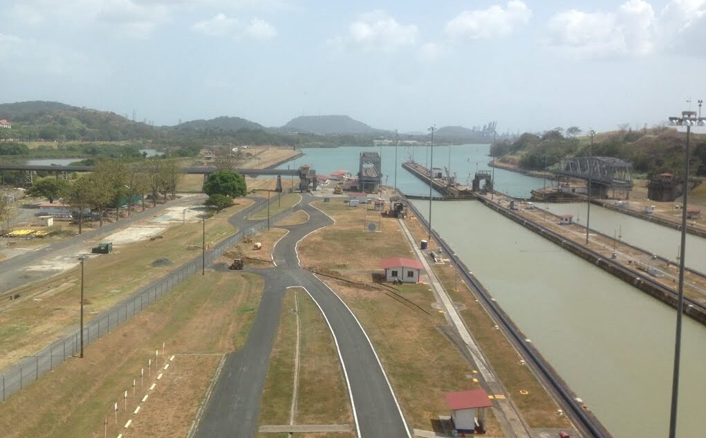 esclusas de miraflores canal de panama