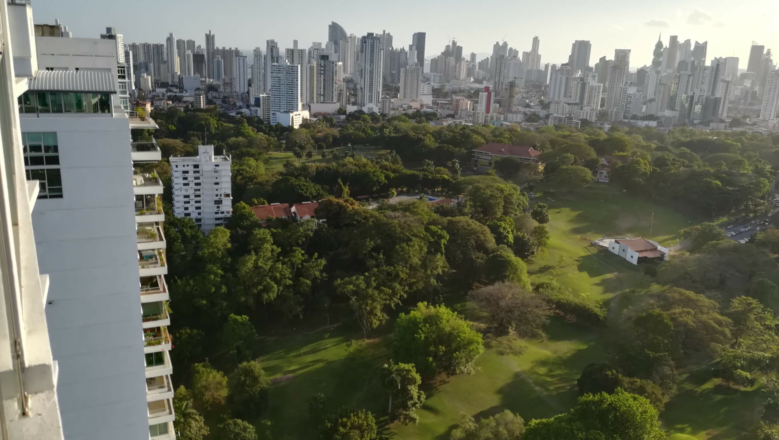 vista al parque omar panama